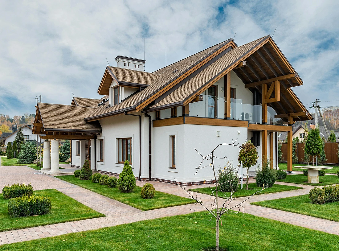 How to Maintain Stucco Exteriors Year-Round
