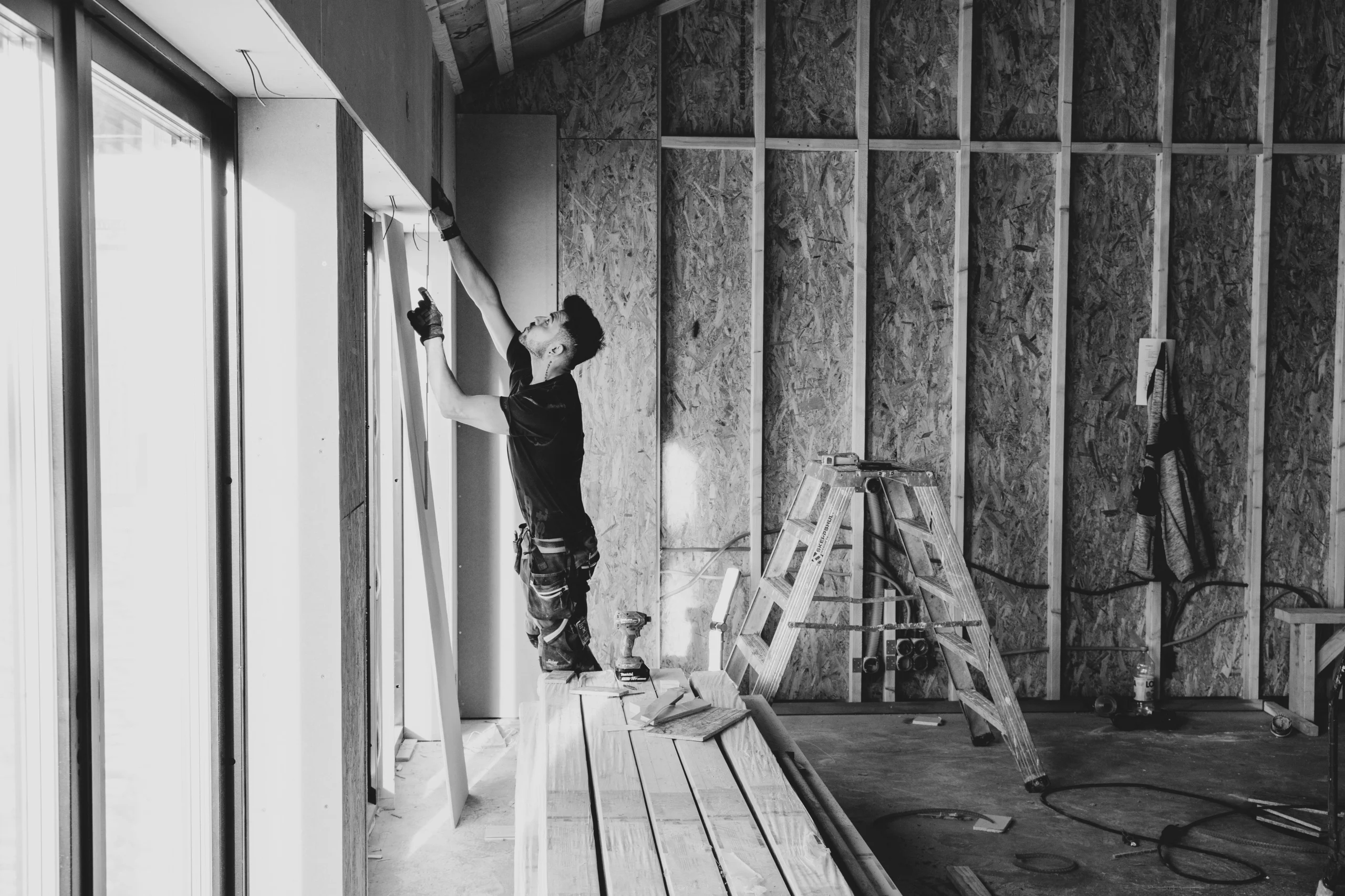 Benefits of Professional Drywall Installation vs. DIY