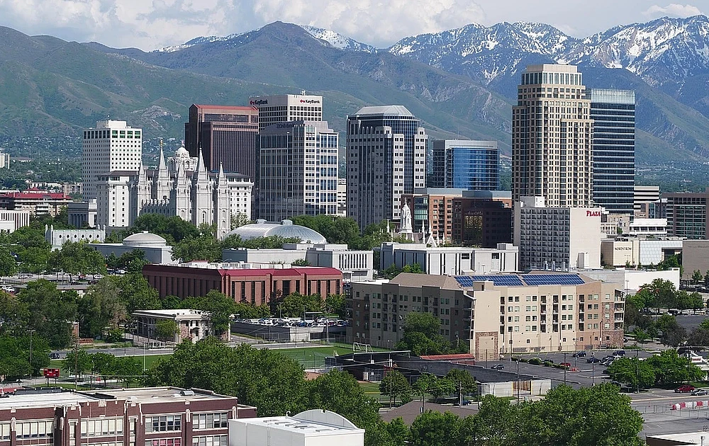 Best Time to Paint a House Exterior in Utah and Nevada